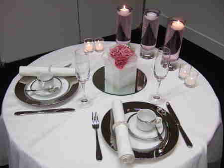 結婚式の披露宴テーブル